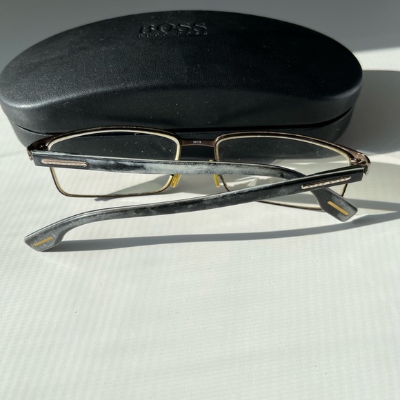 Hugo Boss Prescription frames - Picture 2 of 2